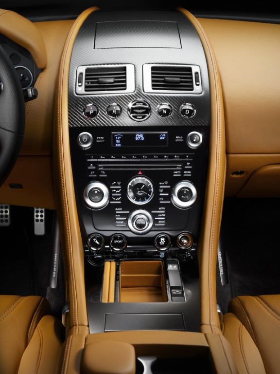 Aston Martin DBS Carbon Edition (Automatic)